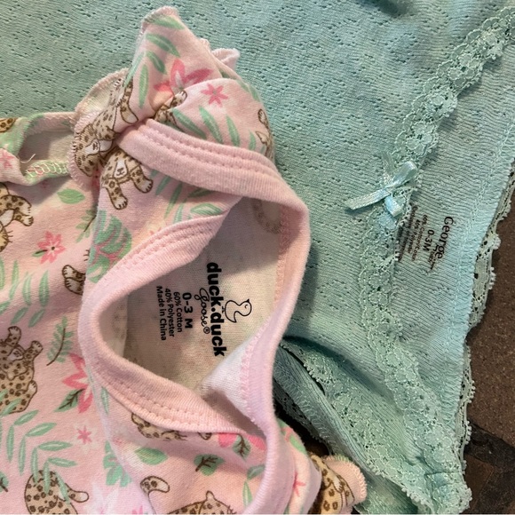 0-3 Month Baby Clothing Bundle - Picture 8 of 10